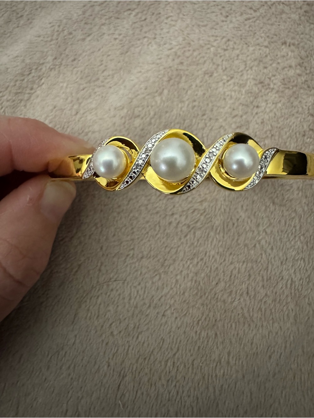Fashion Jewelry Gold Pearl & Crystal Wave Bracelet